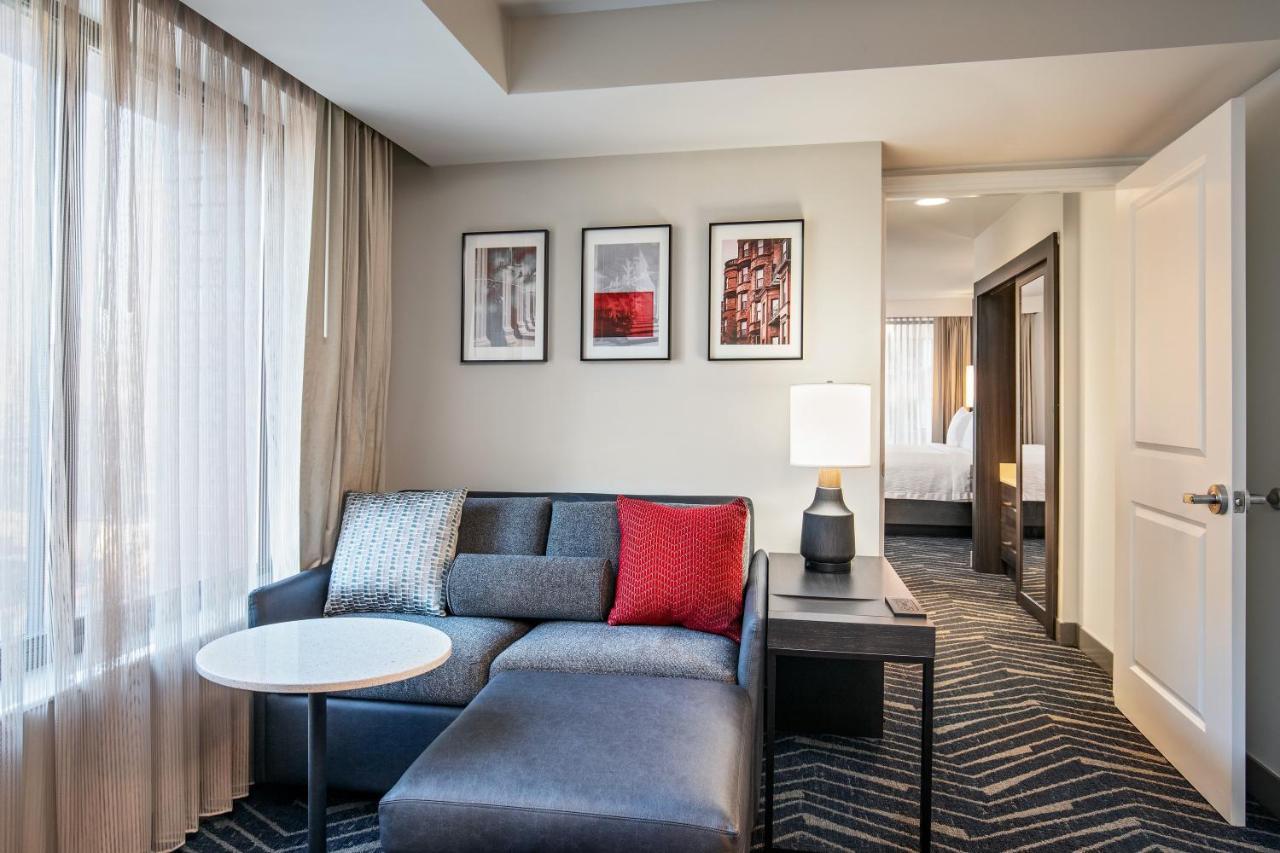 By Marriott Boston Hotel Cambridge