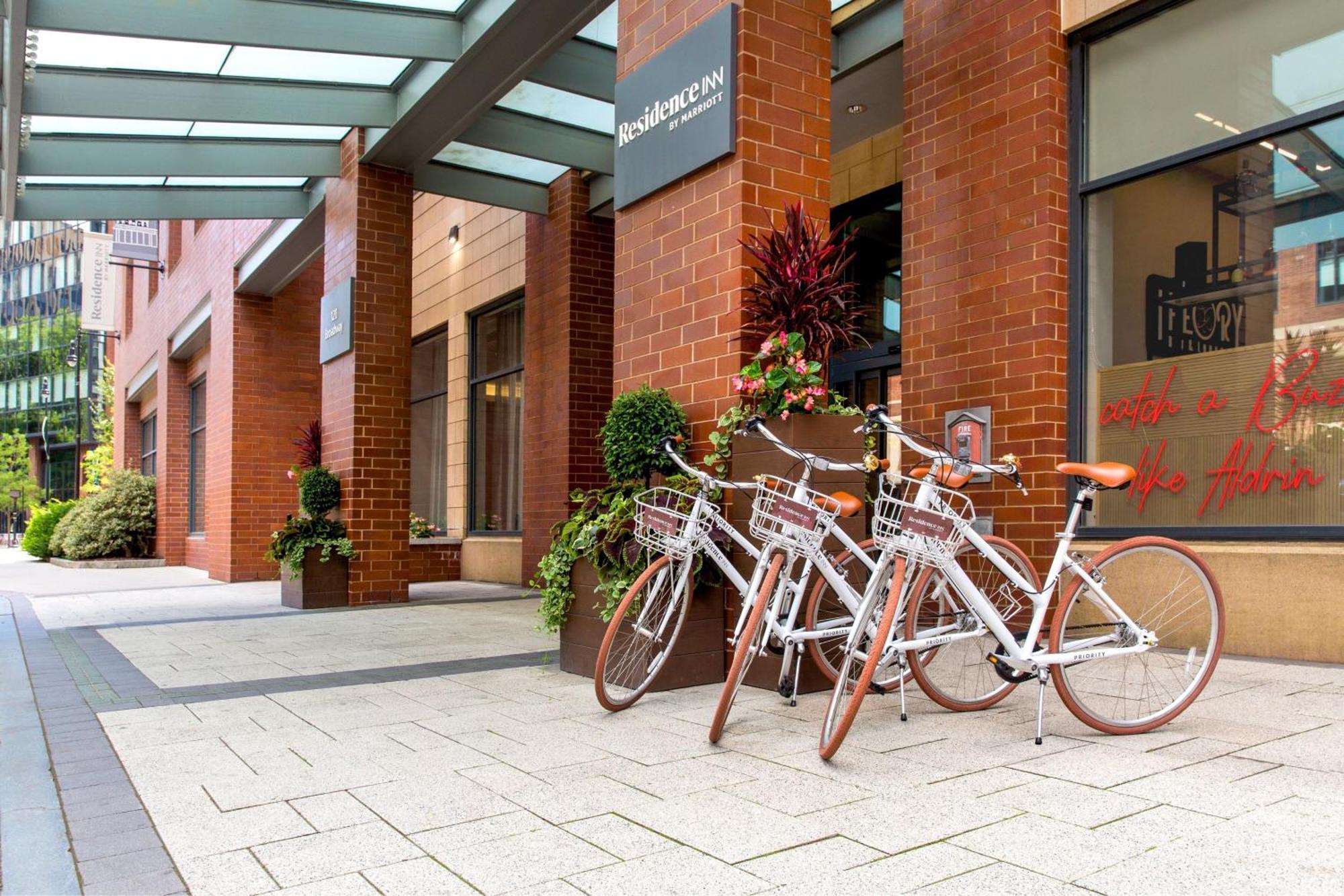 Hotel By Marriott Boston Cambridge