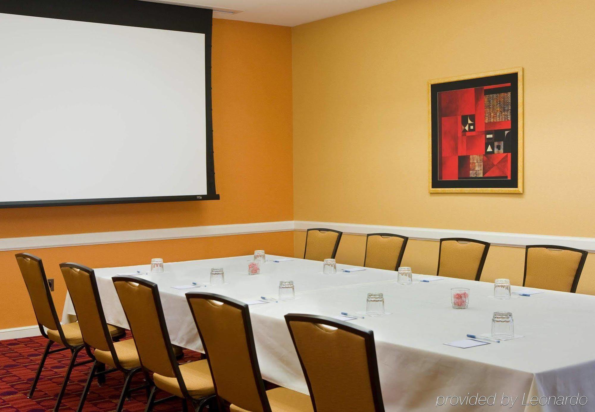 Hotel By Marriott Boston Cambridge