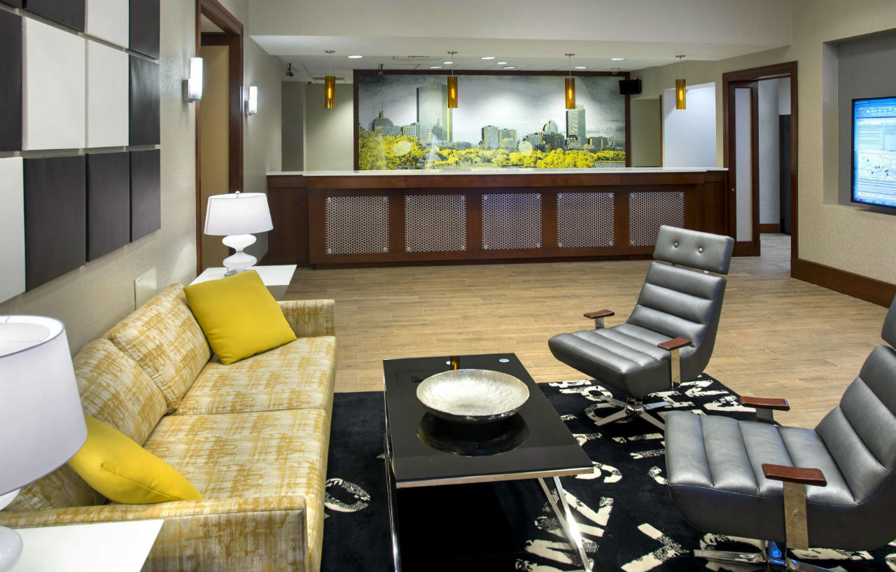 Hotel By Marriott Boston 3*